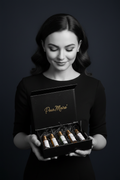 Pour Moire' Lifestyle Gift Shot